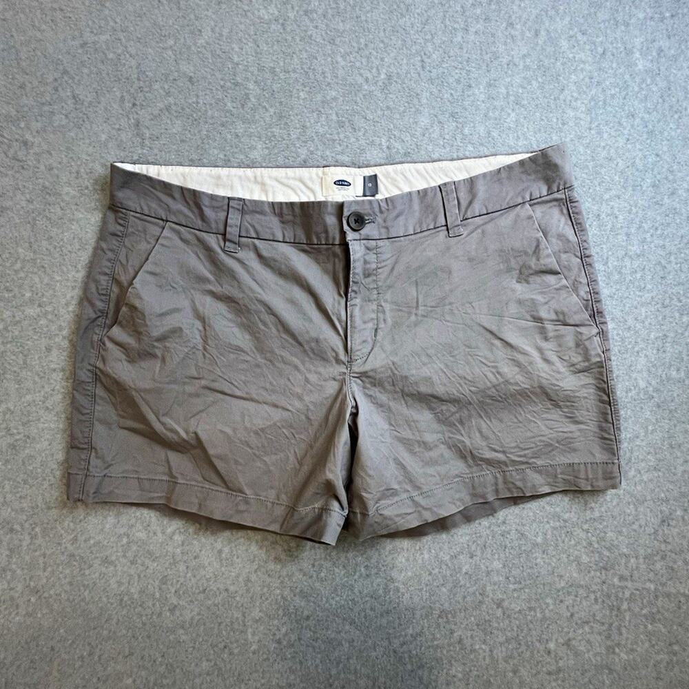 Old Navy Women’s Gray Chino Shorts Size 12 Mid Rise Cotton Spandex